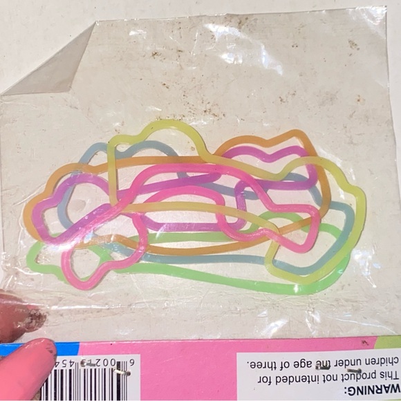 Vintage 18 Silly Bandz Bracelets Silicone Rubber Bands Glow in Dark & Original 3 - Picture 9 of 11